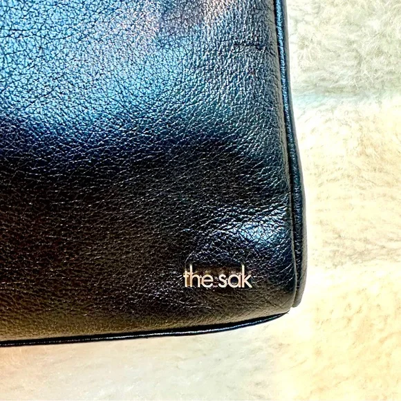 THE SAK LEATHER CROSSBODY - Picture 3 of 13